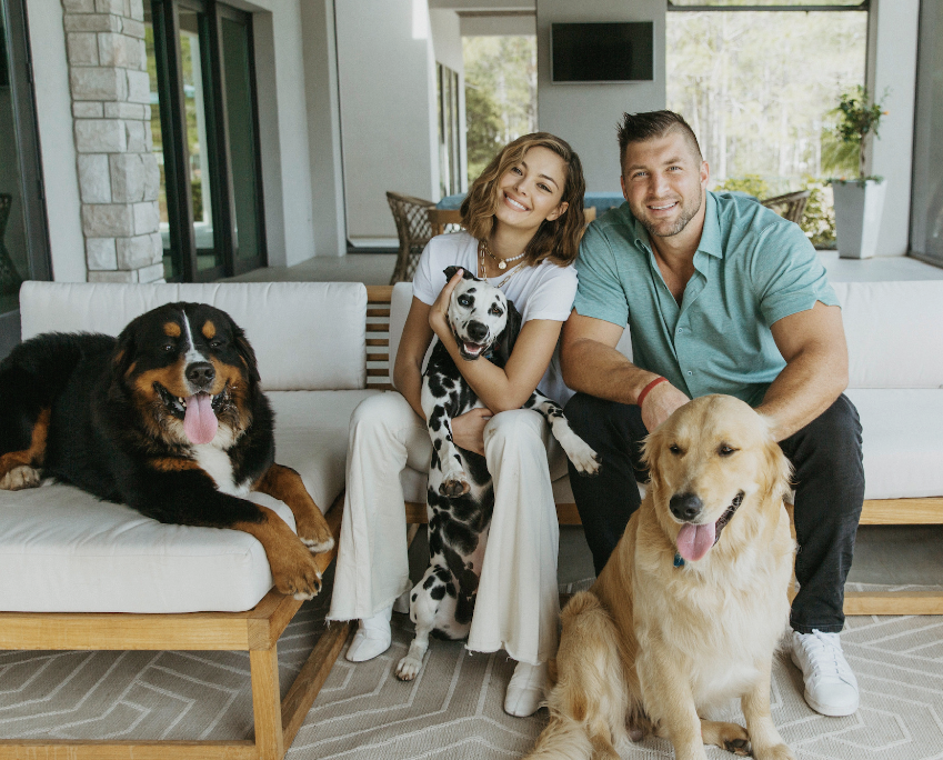 Tim Tebow and dogs